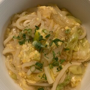 簡単ヘルシー(^^)白菜たっぷり卵とじうどん♪